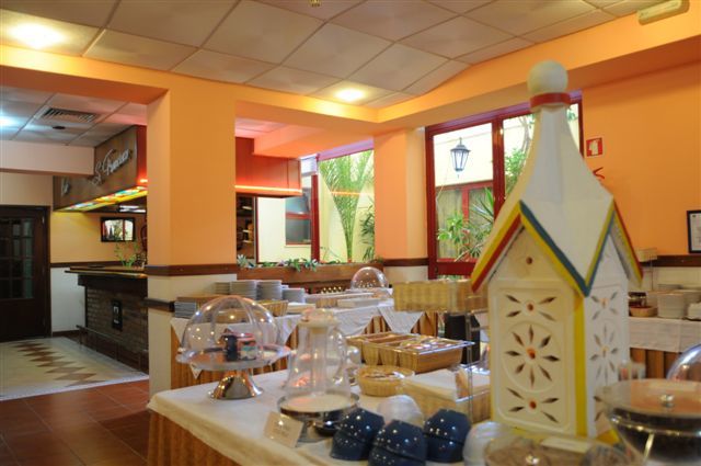 Best Western Hotel Dom Bernardo Distrikt Distrikt Faro Restaurant foto